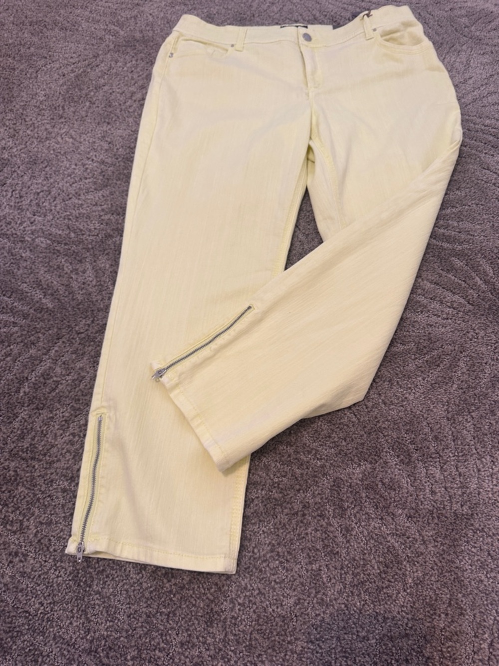 Chico's Light Yellow Zip-Hem Women's Jeans